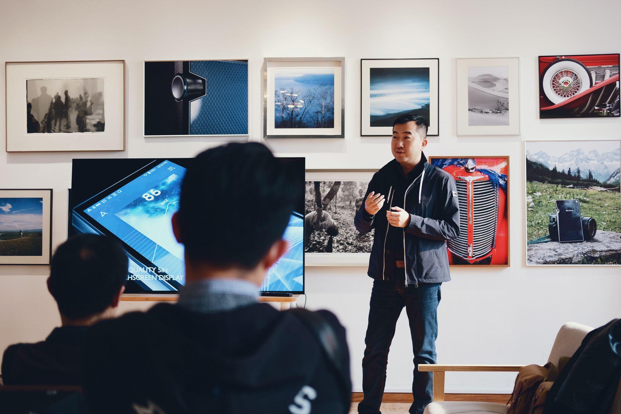 10 Cara Meningkatkan Skill Public Speaking