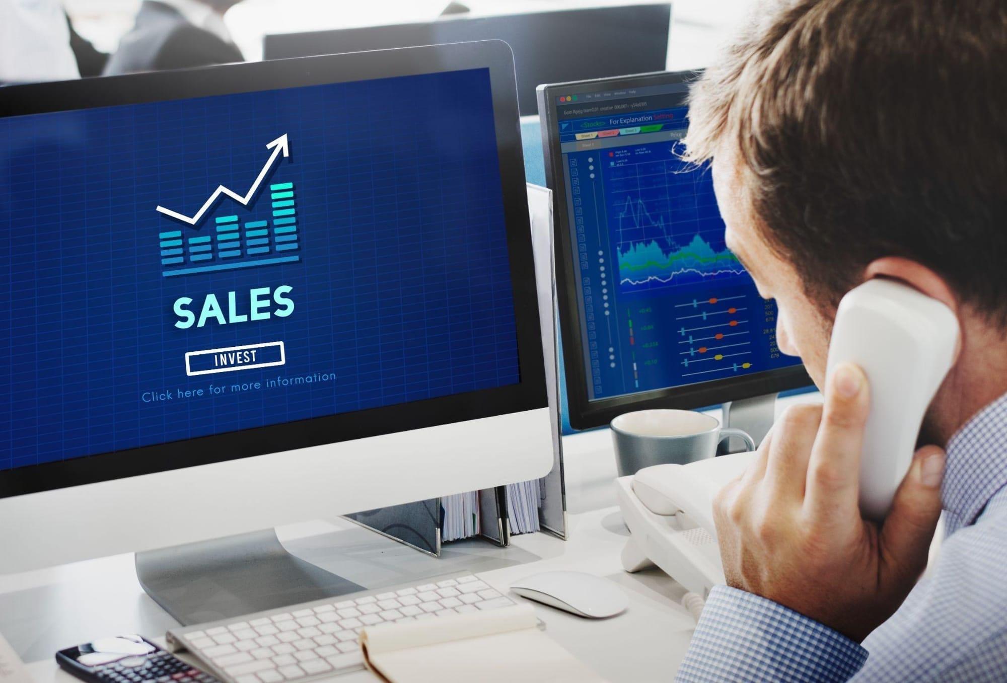Tugas Sales | Sumber: Magnific