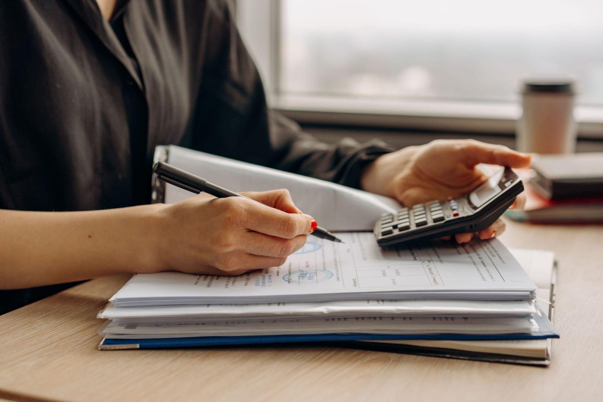 Accounting Officer: Tugas, Skill, Kualifikasi, Hingga Karier